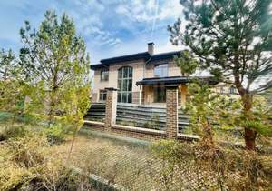 Дом 470м&sup2;, 2-этажный, участок 16 сот.  