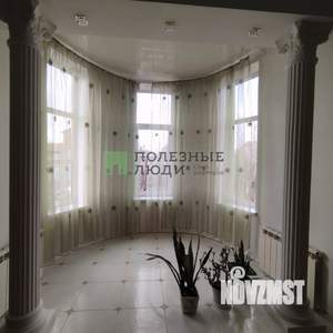 Дом 271м², 2-этажный, участок 6 сот.  