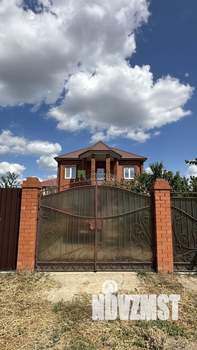 Дом 203м², 2-этажный, участок 8 сот.  