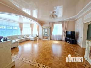 Дом 404м², 2-этажный, участок 11 сот.  