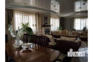 Дом 195м², 2-этажный, участок 6 сот.  