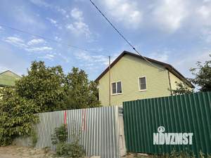 Дом 221м², 2-этажный, участок 10 сот.  