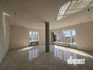 Коттедж 312м², 2-этажный, участок 4 сот.  