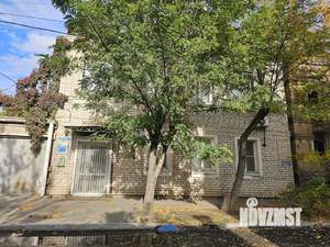 Дом 233м², 2-этажный, участок 1 сот.  