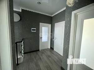 Дом 200м², 2-этажный, участок 4 сот.  