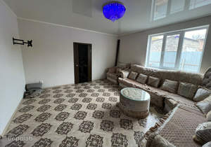 Дом 205м², 2-этажный, участок 6 сот.  