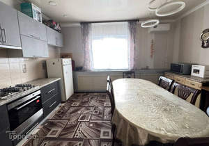 Дом 224м&sup2;, 2-этажный, участок 12 сот.  