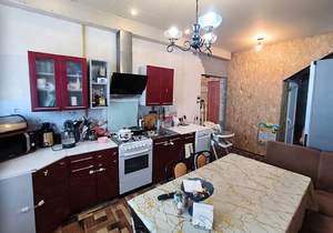Дом 140м², 2-этажный, участок 5 сот.  
