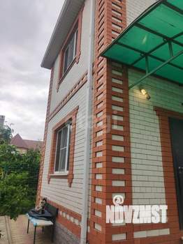 Дом 229м², 3-этажный, участок 3 сот.  