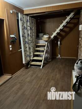 Коттедж 215м&sup2;, 2-этажный, участок 8 сот.  