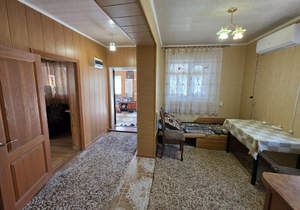 Дом 70м&sup2;, 1-этажный, участок 6 сот.  