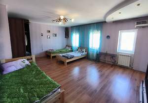 Дом 140м², 2-этажный, участок 5 сот.  