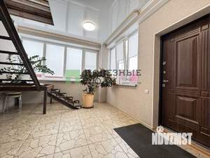 Дом 248м², 2-этажный, участок 4 сот.  