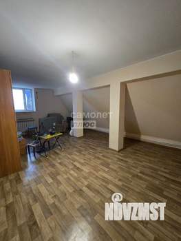 Дом 110м², 3-этажный, участок 3 сот.  
