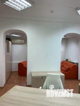 Дом 233м², 2-этажный, участок 1 сот.  