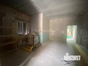 Дом 300м², 3-этажный, участок 6 сот.  