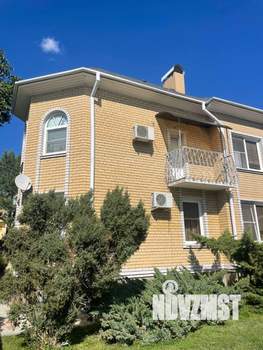 Дом 298м², 3-этажный, участок 9 сот.  