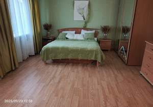 Дом 237м², 3-этажный, участок 13 сот.  