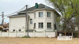 Дом 513м², 4-этажный, участок 7 сот.  