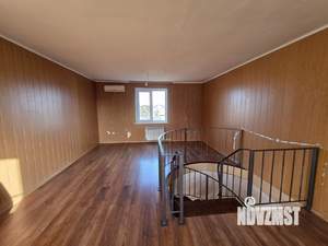 Дом 61м², 2-этажный, участок 6 сот.  