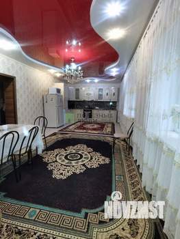 Дом 191м², 2-этажный, участок 3 сот.  