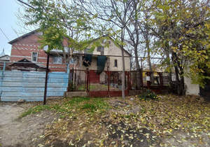 Дом 224м², 3-этажный, участок 4 сот.  