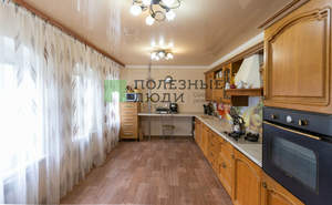 Дом 354м², 3-этажный, участок 7 сот.  