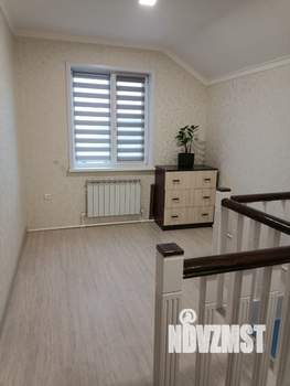 Дом 120м&sup2;, 2-этажный, участок 4 сот.  