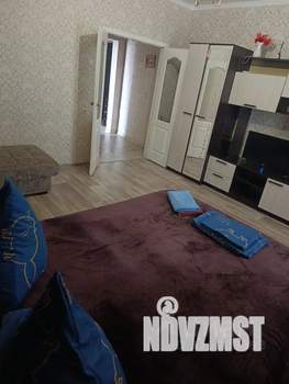 1-к квартира, посуточно, 45м2, 7/9 этаж