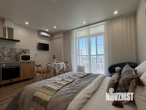Студия квартира, посуточно, 31м2, 13/21 этаж