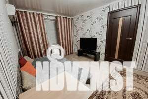 2-к квартира, посуточно, 45м2, 1/5 этаж