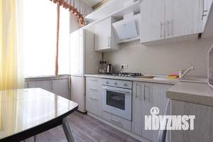 3-к квартира, посуточно, 68м2, 1/5 этаж