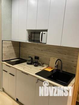 Студия квартира, посуточно, 35м2, 21/21 этаж