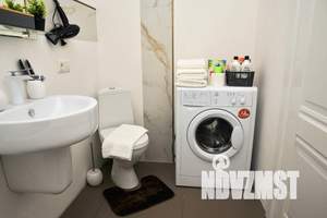 1-к квартира, посуточно, 32м2, 10/19 этаж