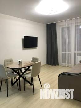 1-к квартира, посуточно, 43м2, 1/1 этаж