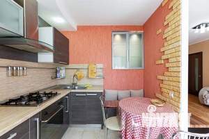 2-к квартира, посуточно, 55м2, 1/1 этаж