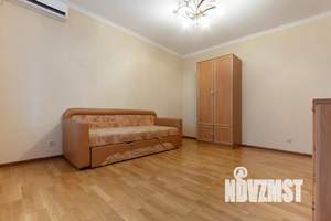 3-к квартира, посуточно, 150м2, 1/12 этаж