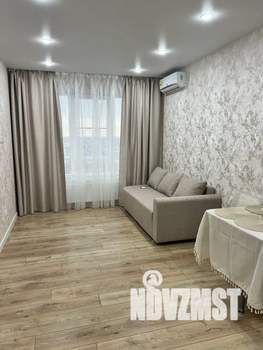 1-к квартира, посуточно, 40м2, 17/23 этаж