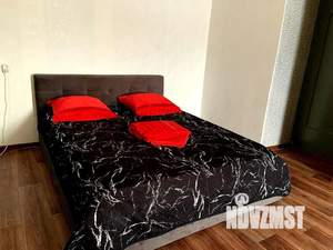 2-к квартира, посуточно, 43м2, 9/9 этаж