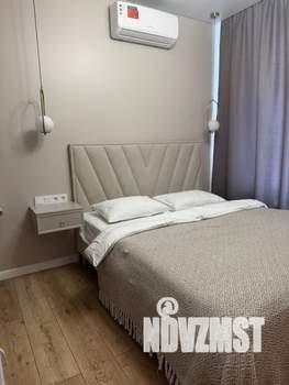2-к квартира, посуточно, 38м2, 11/25 этаж