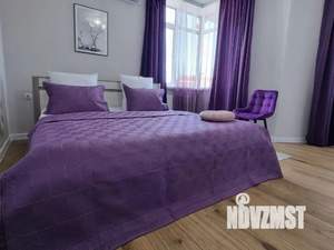 Студия квартира, посуточно, 35м2, 17/18 этаж