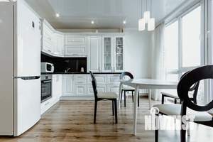 Студия квартира, посуточно, 41м2, 9/17 этаж