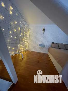 Студия квартира, посуточно, 40м2, 2/2 этаж