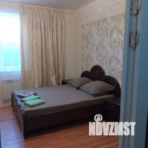 2-к квартира, посуточно, 80м2, 1/2 этаж