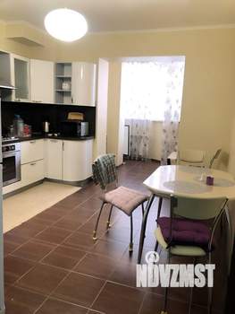 2-к квартира, на длительный срок, 67м2, 2/5 этаж