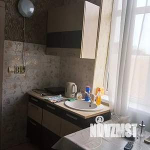 Студия квартира, посуточно, 25м2, 2/2 этаж