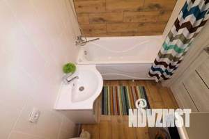 2-к квартира, посуточно, 10м2, 1/1 этаж