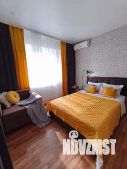 1-к квартира, посуточно, 38м2, 7/10 этаж