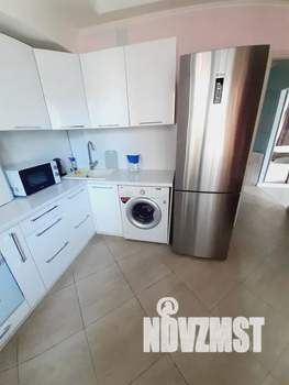 Студия квартира, посуточно, 45м2, 3/17 этаж