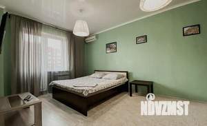 1-к квартира, посуточно, 42м2, 1/1 этаж